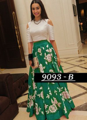 Shradha Kapoor Wearing Green Banglori Silk Lehenga Skirt With Crop Top at Zikimo