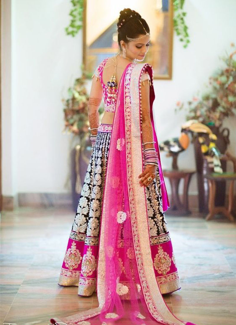 Breathtaking Wedding In The Hills With Timeless Bridal Outfits | Pink  bridal lehenga, Bridal lehenga images, Indian wedding outfits